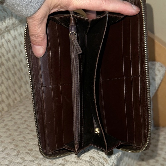 Gucci Dark Brown GG Embossed Leather Wallet - Picture 16 of 16